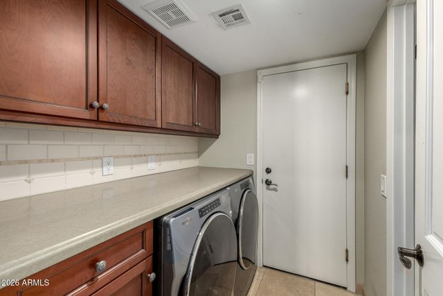 7510 E WINDROSE Drive, Scottsdale, AZ 85260