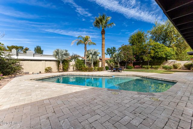 7510 E WINDROSE Drive, Scottsdale, AZ 85260