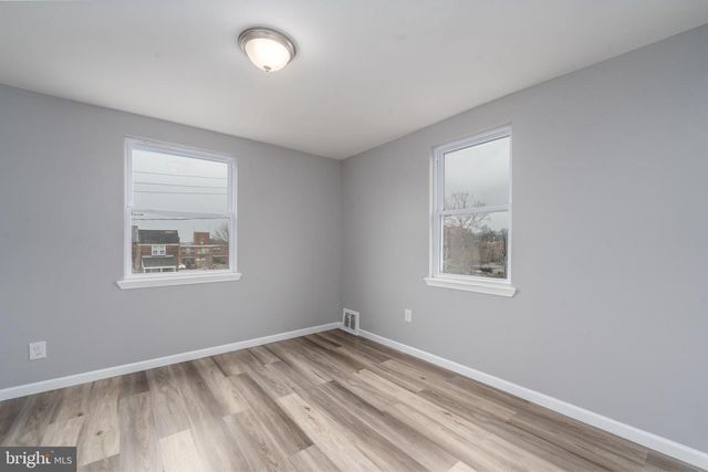 2574 W LAFAYETTE AVE W, Baltimore, MD 21216