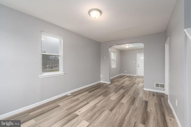 2574 W LAFAYETTE AVE W, Baltimore, MD 21216