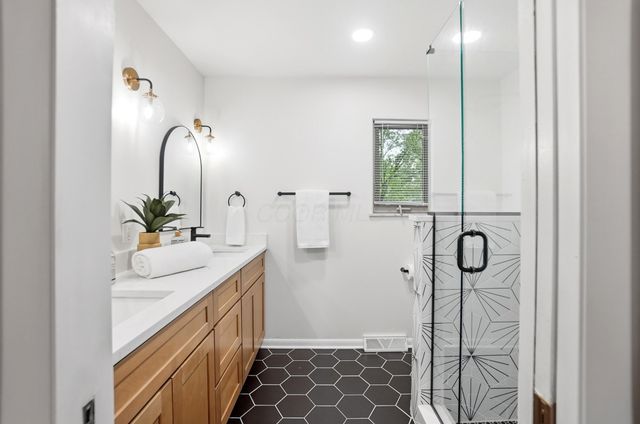 5999 Rocky Rill Road, Columbus, OH 43235