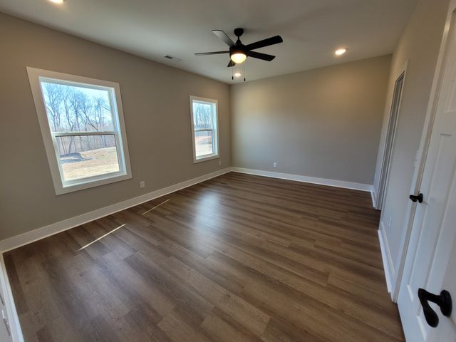 207 Sandalwood Way, Dickson, TN 37055