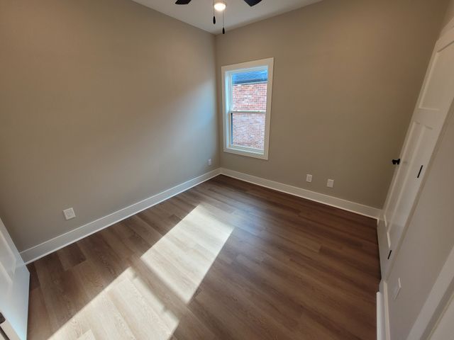 207 Sandalwood Way, Dickson, TN 37055