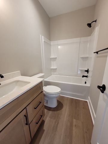 207 Sandalwood Way, Dickson, TN 37055