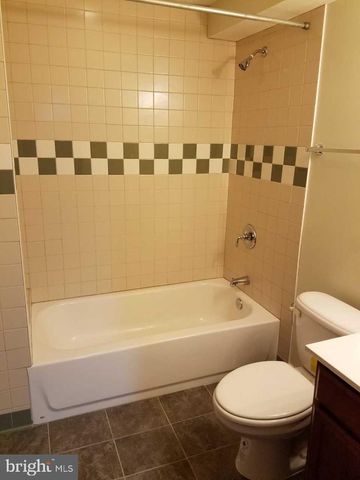 804 HOLLINS ST #MAIN LEVEL, Baltimore, MD 21201