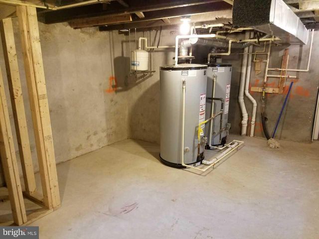 804 HOLLINS ST #MAIN LEVEL, Baltimore, MD 21201