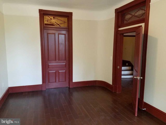 804 HOLLINS ST #MAIN LEVEL, Baltimore, MD 21201