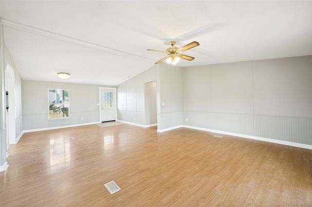 4524 Elementary Drive, Southmayd, TX 76268