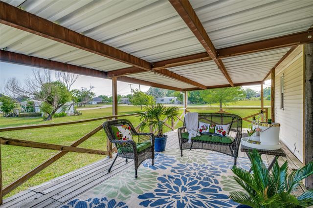 4524 Elementary Drive, Southmayd, TX 76268