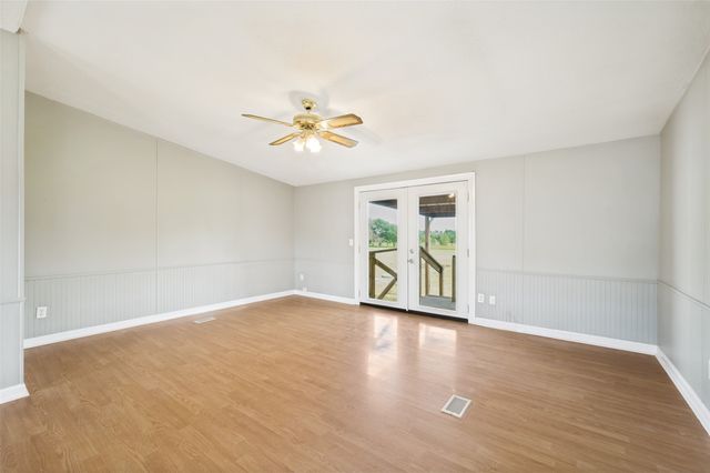 4524 Elementary Drive, Southmayd, TX 76268