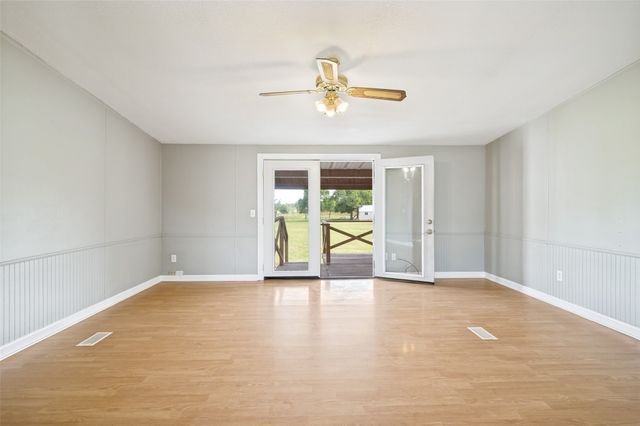 4524 Elementary Drive, Southmayd, TX 76268