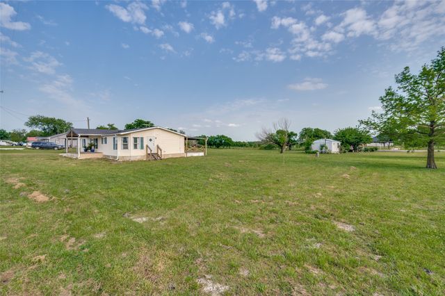 4524 Elementary Drive, Southmayd, TX 76268