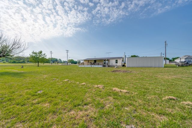 4524 Elementary Drive, Southmayd, TX 76268