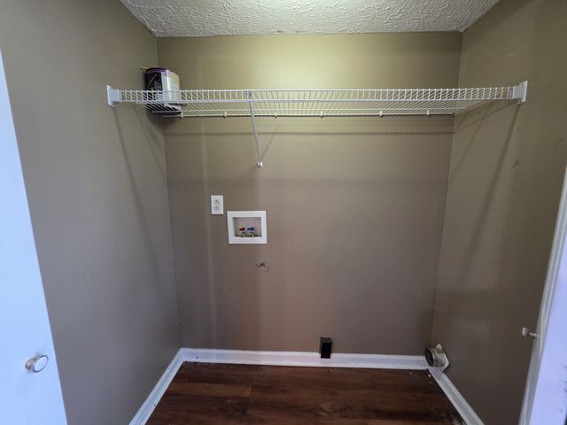 2000 Penmar Dr, La Vergne, TN 37086
