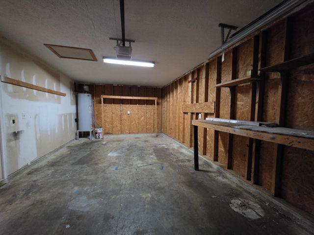 2000 Penmar Dr, La Vergne, TN 37086