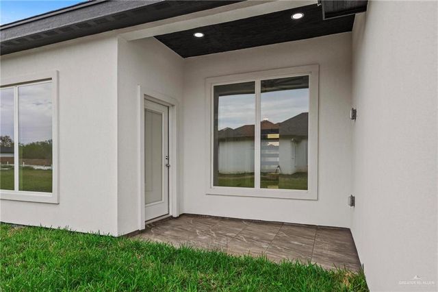 3708 S Apex Street, Edinburg, TX 78542