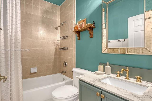 104 Harbors Way, Boynton Beach, FL 33435