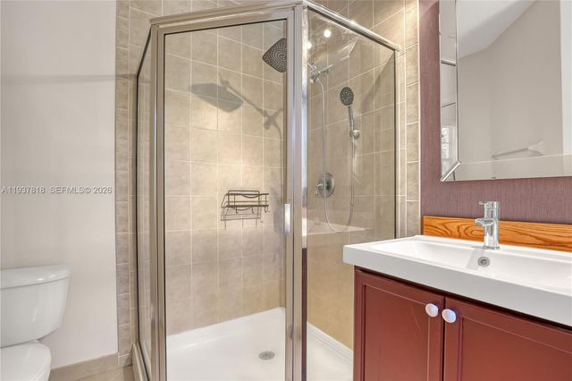 104 Harbors Way, Boynton Beach, FL 33435
