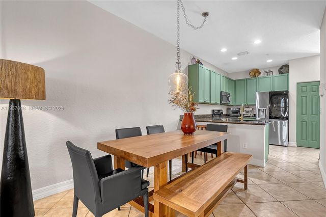 104 Harbors Way, Boynton Beach, FL 33435