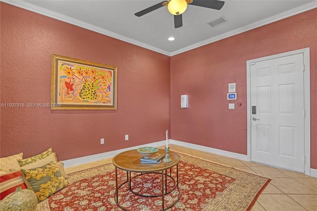 104 Harbors Way, Boynton Beach, FL 33435