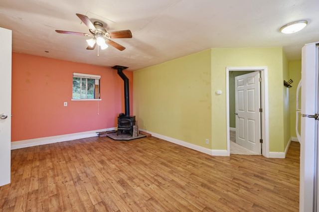 17934 Knoll Top Dr, Grass Valley, CA 95945
