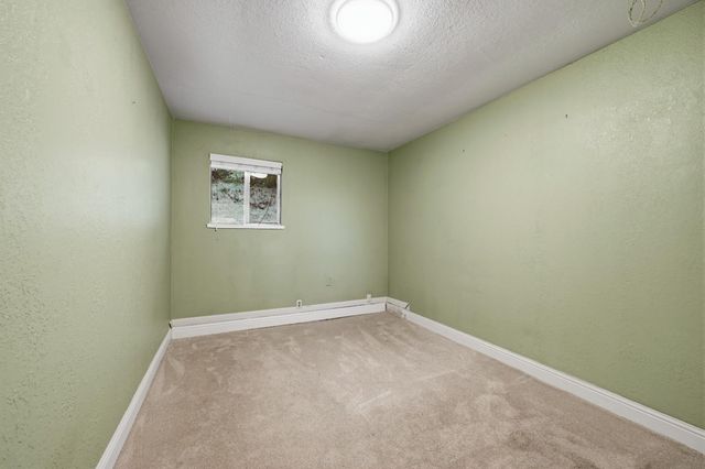 17934 Knoll Top Dr, Grass Valley, CA 95945