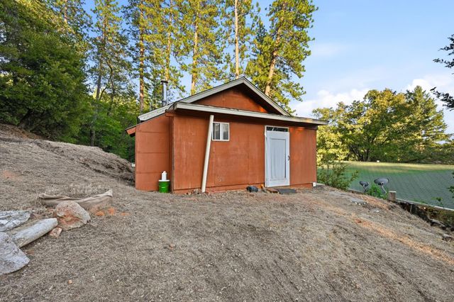 17934 Knoll Top Dr, Grass Valley, CA 95945