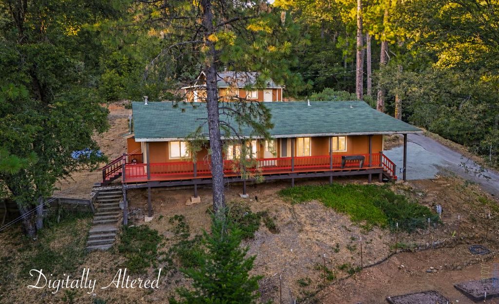 17934 Knoll Top Dr, Grass Valley, CA 95945