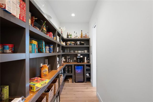 28 Ravenfield Road, Taylorsville, GA 30178