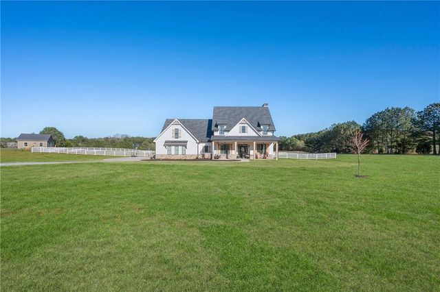 28 Ravenfield Road, Taylorsville, GA 30178