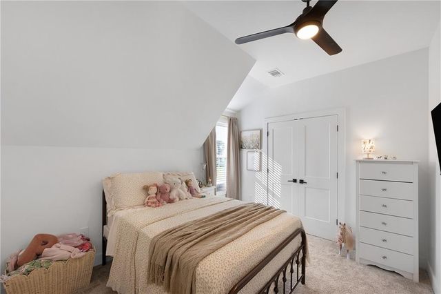 28 Ravenfield Road, Taylorsville, GA 30178