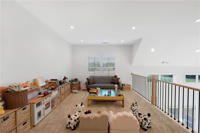 28 Ravenfield Road, Taylorsville, GA 30178