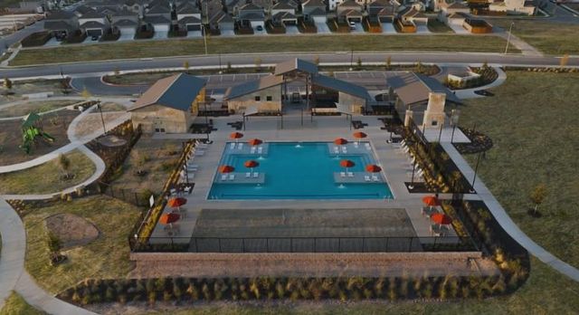 4003 Wynn RD, Hutto, TX 78634