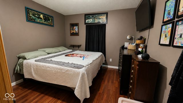 820 Maplewood Drive, Seymour, IN 47274
