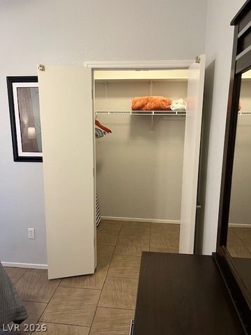 7255 West Sunset Road 1136, Las Vegas, NV 89113