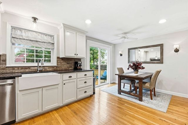 392 Mansfield Rd, North Attleboro, MA 02760