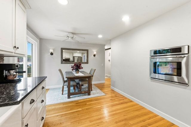 392 Mansfield Rd, North Attleboro, MA 02760