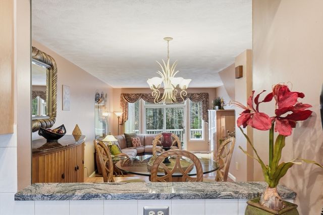 914 Sherwood Forest Lane 914, Saugus, MA 01906