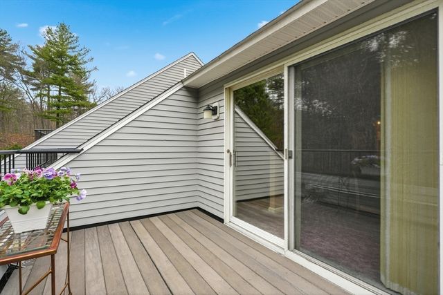 914 Sherwood Forest Lane 914, Saugus, MA 01906