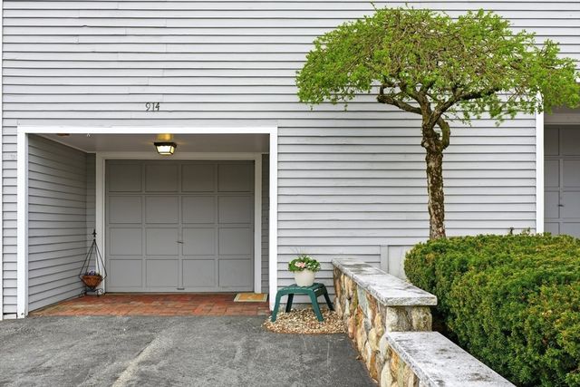 914 Sherwood Forest Lane 914, Saugus, MA 01906