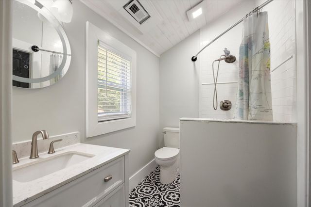 513 W Bell Avenue, Chattanooga, TN 37405