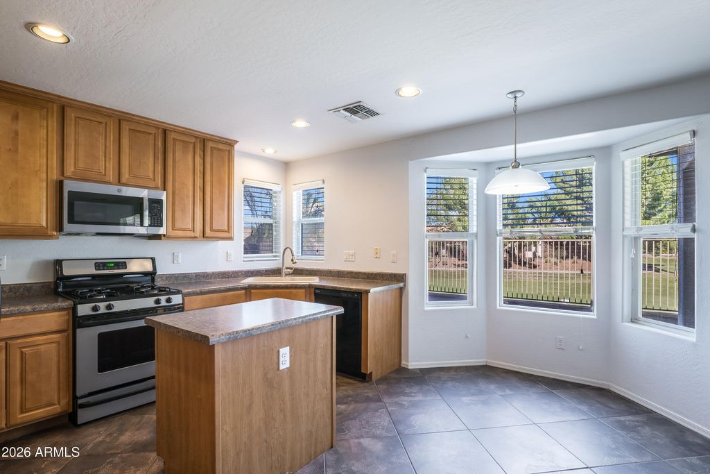 1210 E MARCELLA Lane, Gilbert, AZ 85295 — photo 3