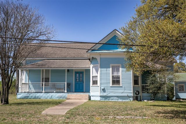 13404 W Washington Street, Burton, TX 77835