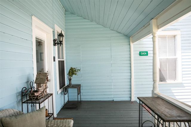 13404 W Washington Street, Burton, TX 77835