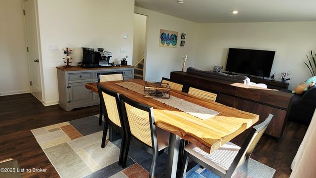 101 Clevis Ct, Elizabethtown, KY 42701