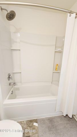 101 Clevis Ct, Elizabethtown, KY 42701