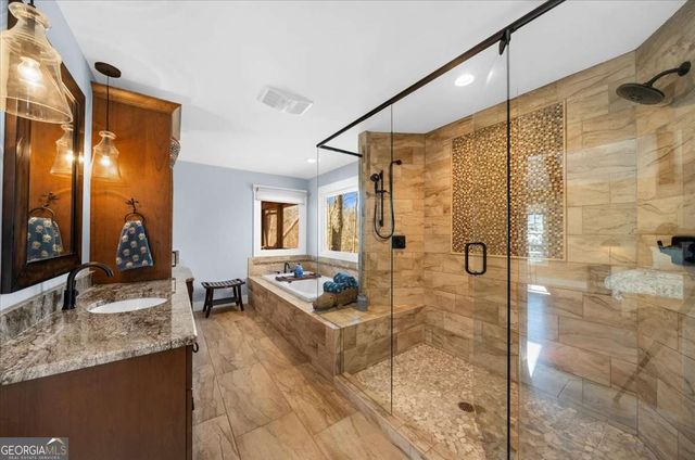 6194 Grants Ford Drive, Gainesville, GA 30506