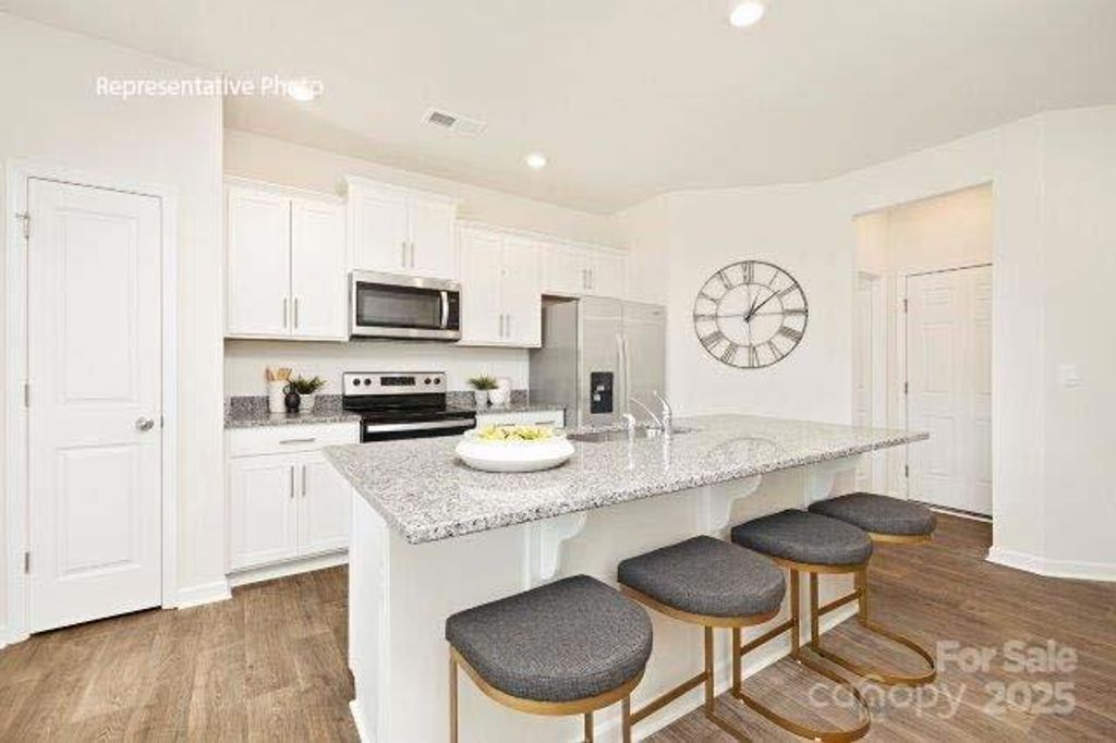 136 Court House Avenue, York, SC 29745