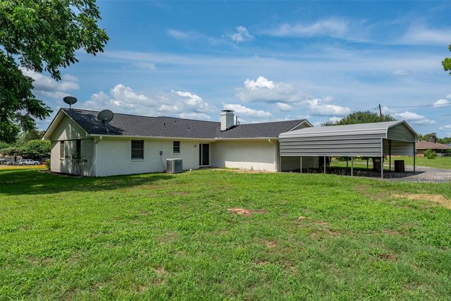 3015 E US Highway 80, Mineola, TX 75773
