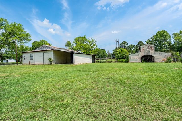 3015 E US Highway 80, Mineola, TX 75773